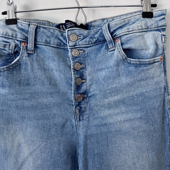 Gap womens light wash button fly high rise 14/32 long - Picture 6 of 6